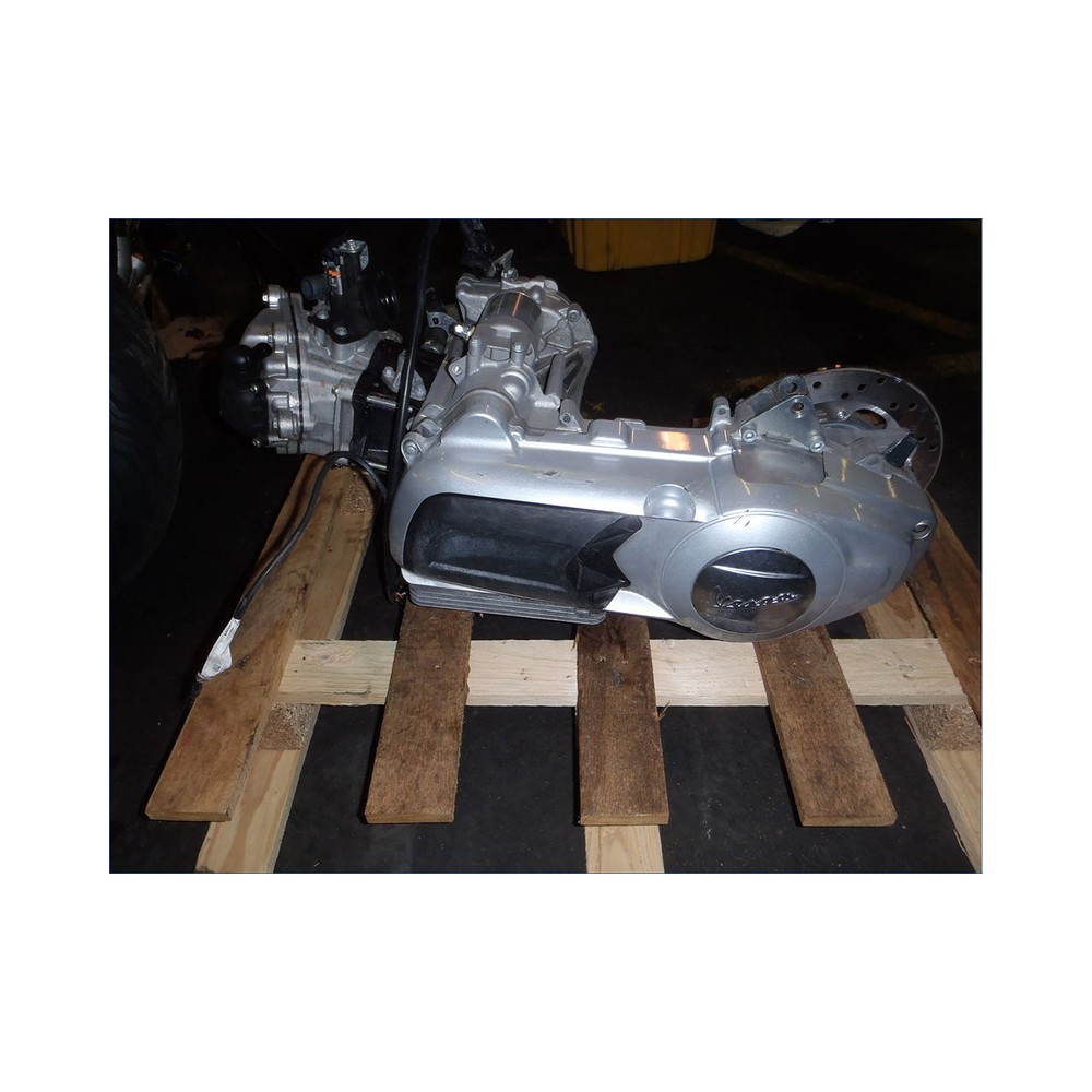 Engine for PIAGGIO VESPA GTS 300 14 Original used spare parts ACCIMOTO