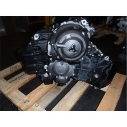 Engine for TRIUMPH Street Triple 660 20 Original used spare parts ACCIMOTO