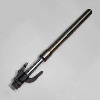 Ricambi usati originali | Ricambi Usati Originali: Qualità e Convenienza Scopri la nostra selezione di ricambi usati originali per moto e scooter, testati e garantiti per prestazioni eccellenti a un prezzo conveniente.